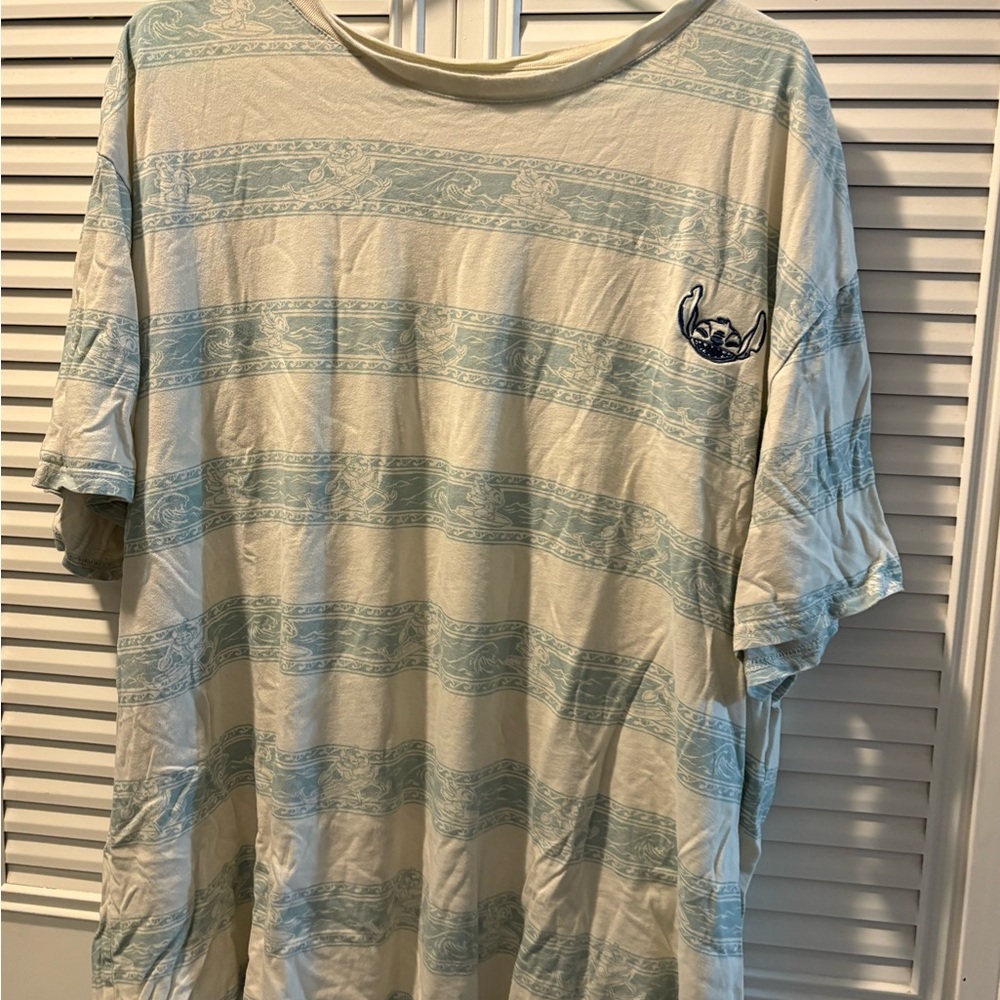Disney stitch Blue and White Short Sleeve Tee